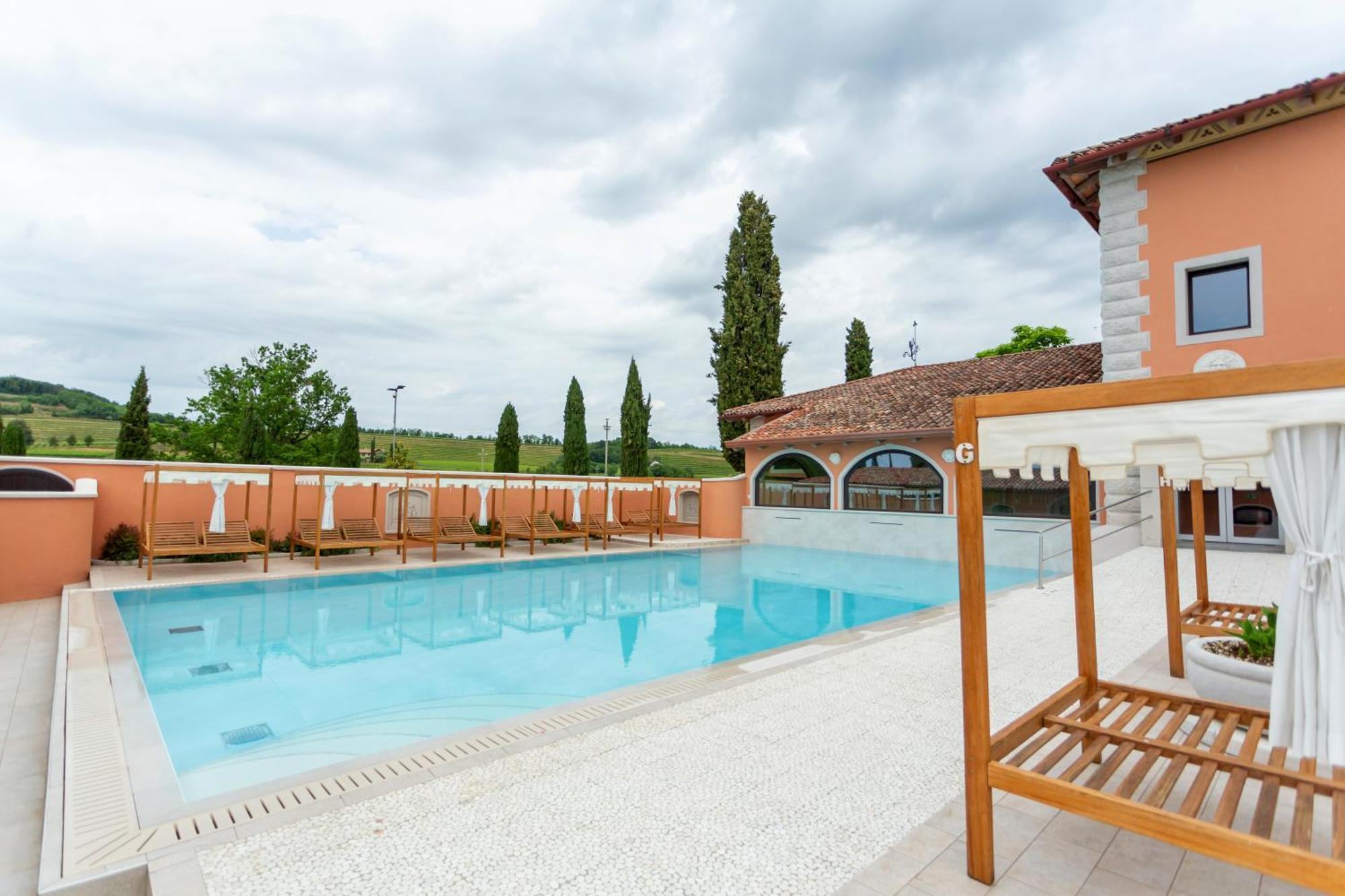 Maison d'hôtes Casale In Collina à Capriva del Friuli Extérieur photo