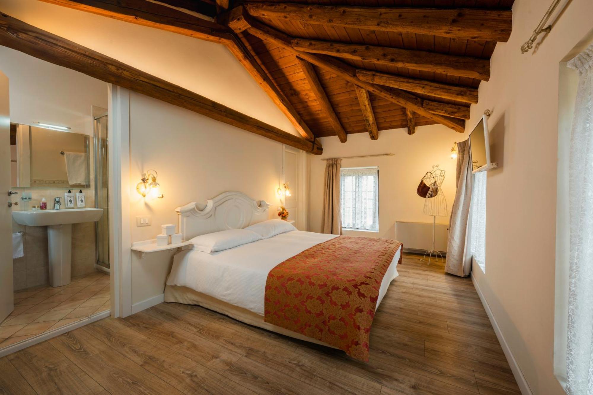Maison d'hôtes Casale In Collina à Capriva del Friuli Extérieur photo