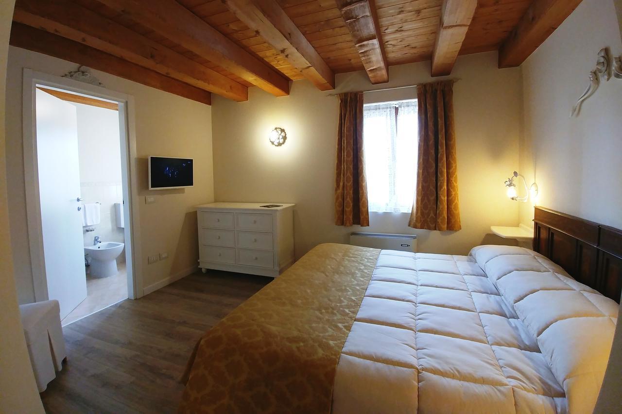 Maison d'hôtes Casale In Collina à Capriva del Friuli Extérieur photo