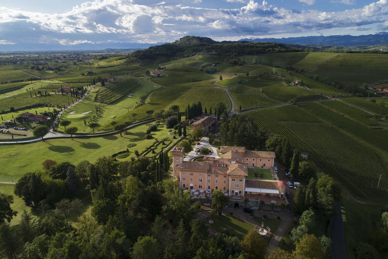 Maison d'hôtes Casale In Collina à Capriva del Friuli Extérieur photo